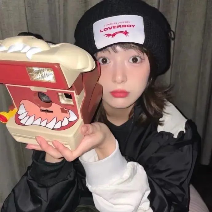 发财牛仔裤