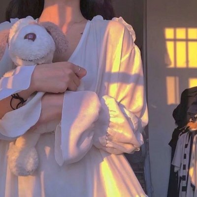 三个女人一个「因」粤语